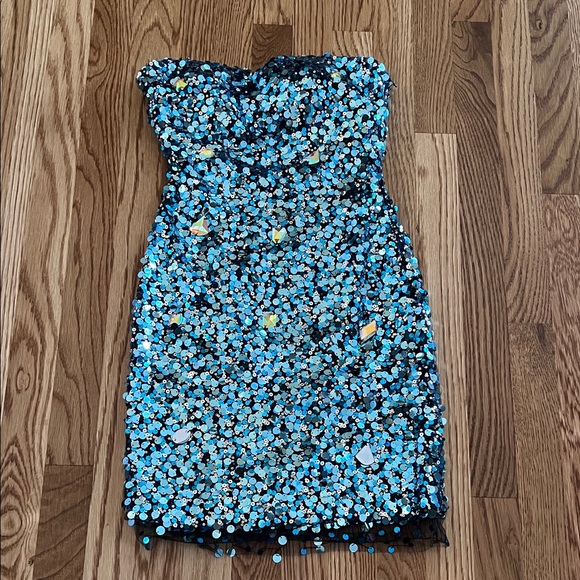 Poly USA Sequin mini ๐๐ฉต - Picture 2 of 8